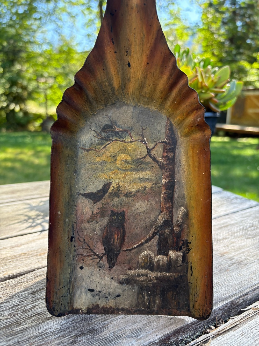 Vintage Night Owls Hand Painted Scuttle Ash Coal
Shovel Spade